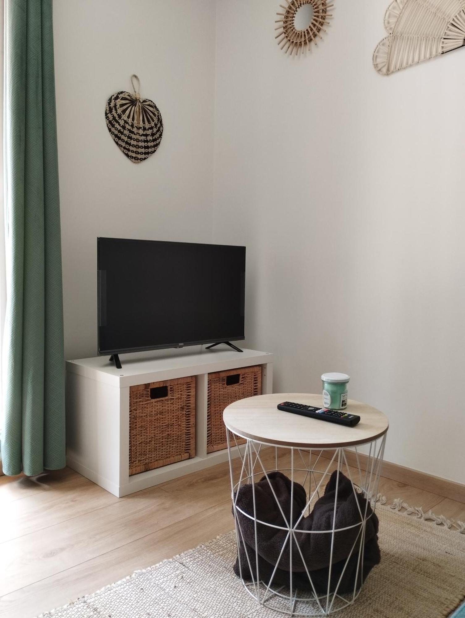 Studio Climatise Et Spacieux Situe Pres Des Parcs Vichy Exterior photo